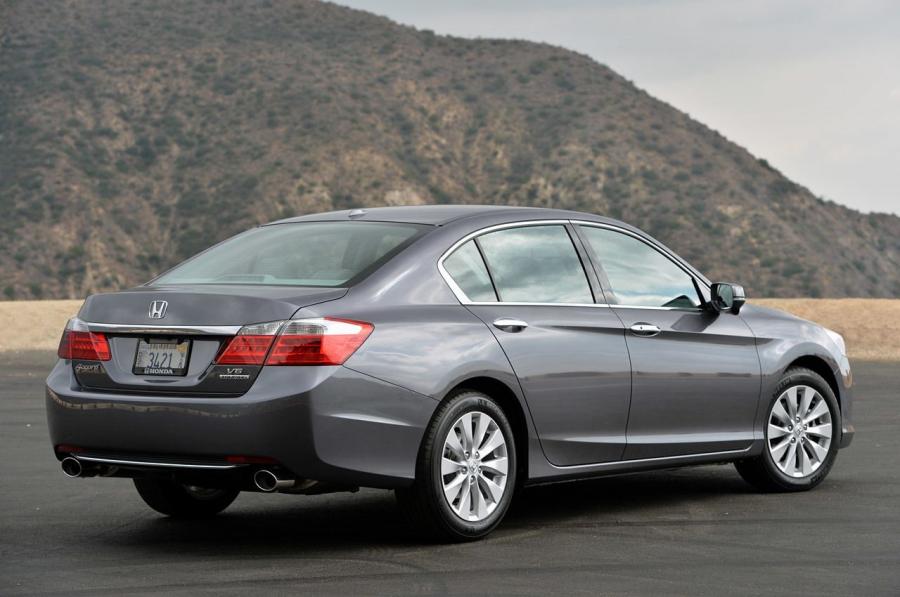  Honda Accord V6 Touring 2014 года  (фото 27 из 42)